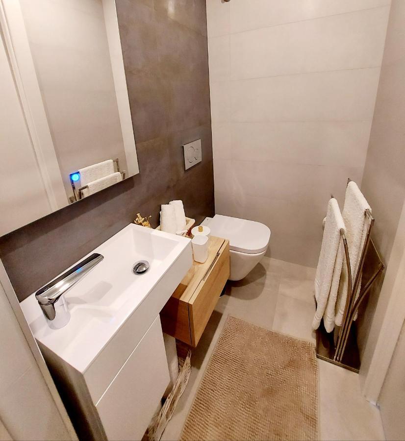 Exclusif Appartement En 1Er Ligne, Vue Imprenable, Piscine, Parking Prive A Playa Mucha Vista, Alicante El Campello Exteriér fotografie